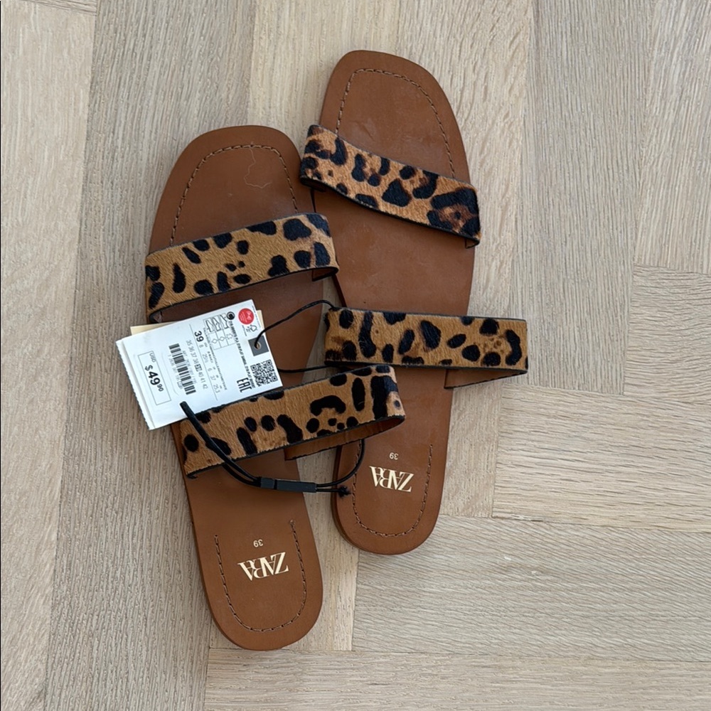 Zara Leopard “hair” size 39 Sandals NWT